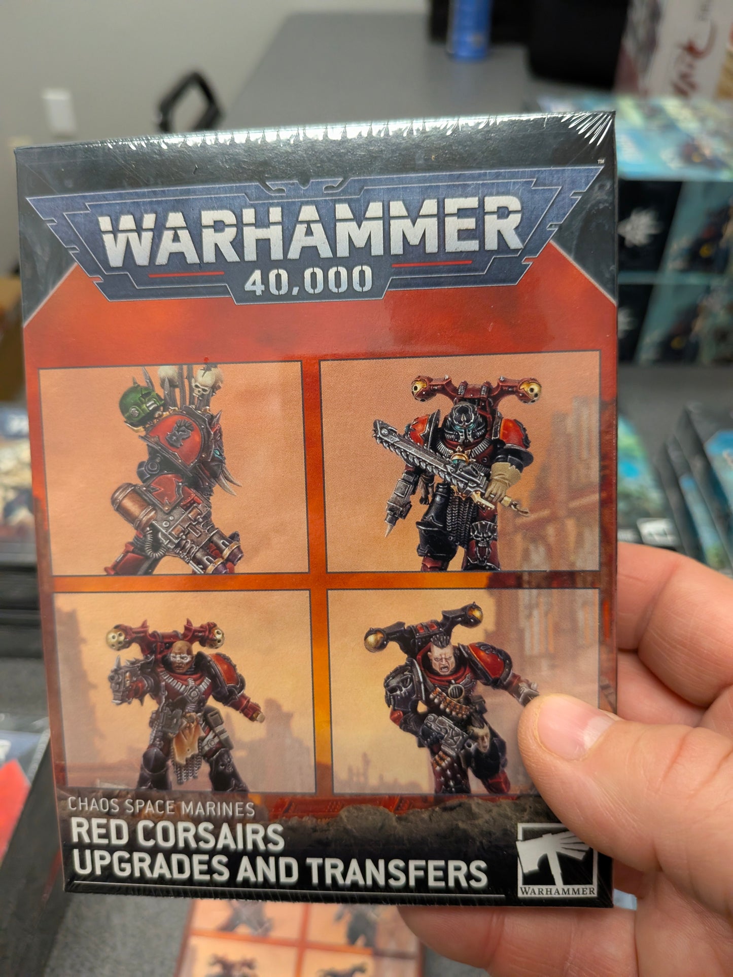 Chaos Space Marines: Red Corsairs Upgrades and Transfers ****