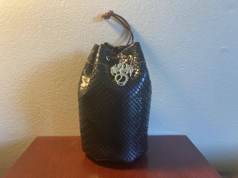 Medium Dragonhide Dice Bag